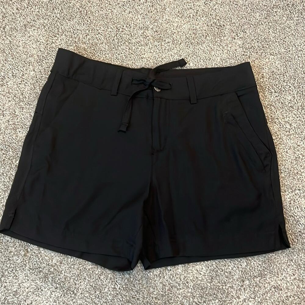 Women’s Magellan Outdoors Black Shorts M Medium 8 10 Hiking Athletic Soft
